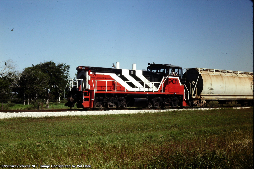 Point Comfort & Northern MP15DC 11